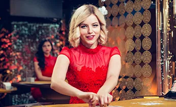 Hỗ trợ khách hàng 24/7, dịch vụ trực tuyến